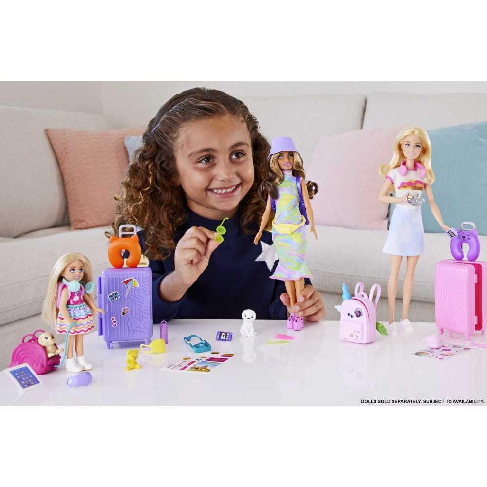 Mattel Barbie Chelsea Small Doll & 6 Accessories, Travel Set with Puppy, Pet Carrier & Backpack