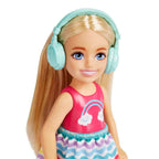 Mattel Barbie Chelsea Small Doll & 6 Accessories – Travel Set with Puppy, Pet Carrier &amp; Backpack