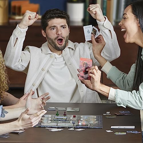 Cluedo Conspiracy Board Game – Bluffing & Secret Roles