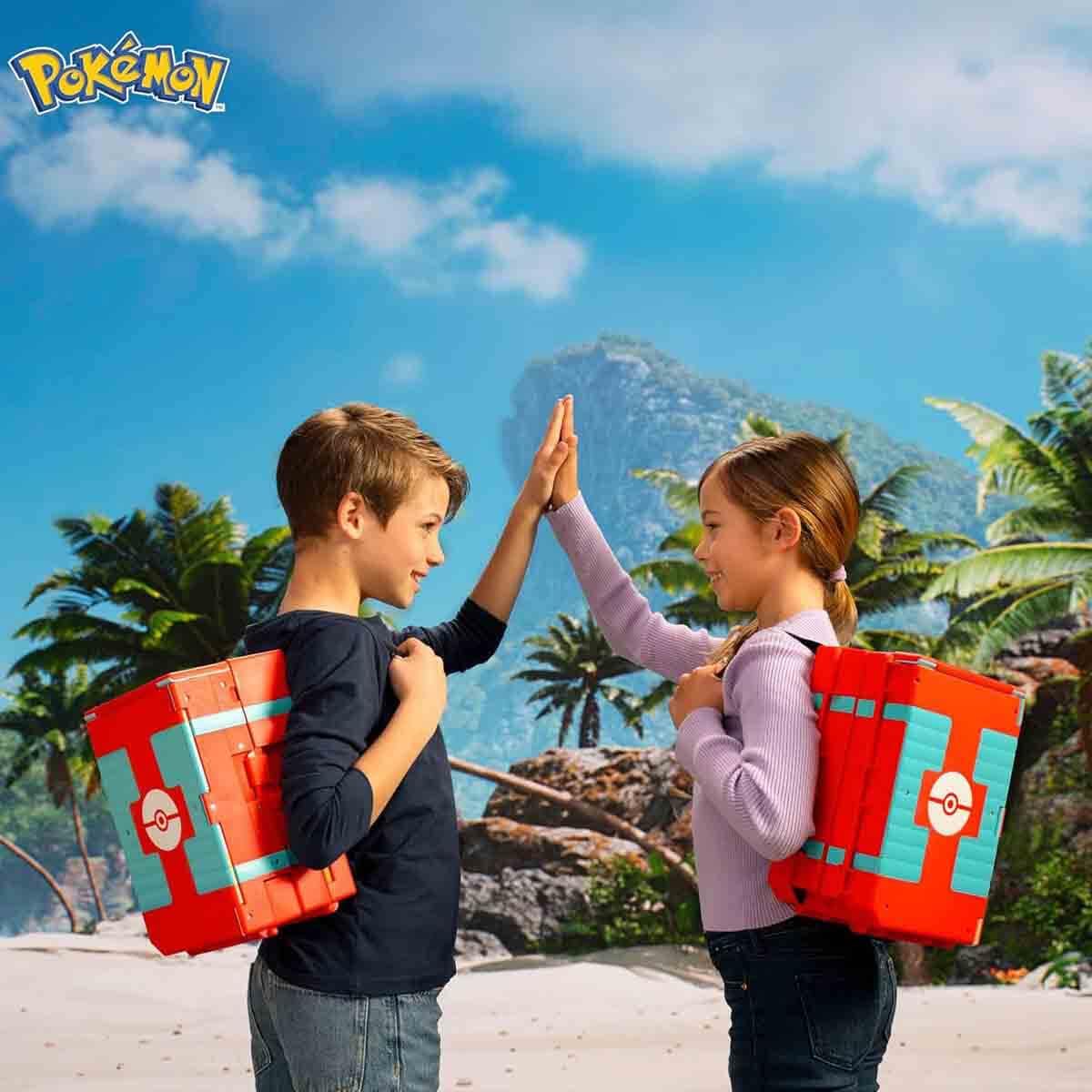 Jazwares Pokémon Carry Case Beach Battle Playset - Portable Transforming Backpack Playset with Action Features and 2-inch Pikachu Battle Figure