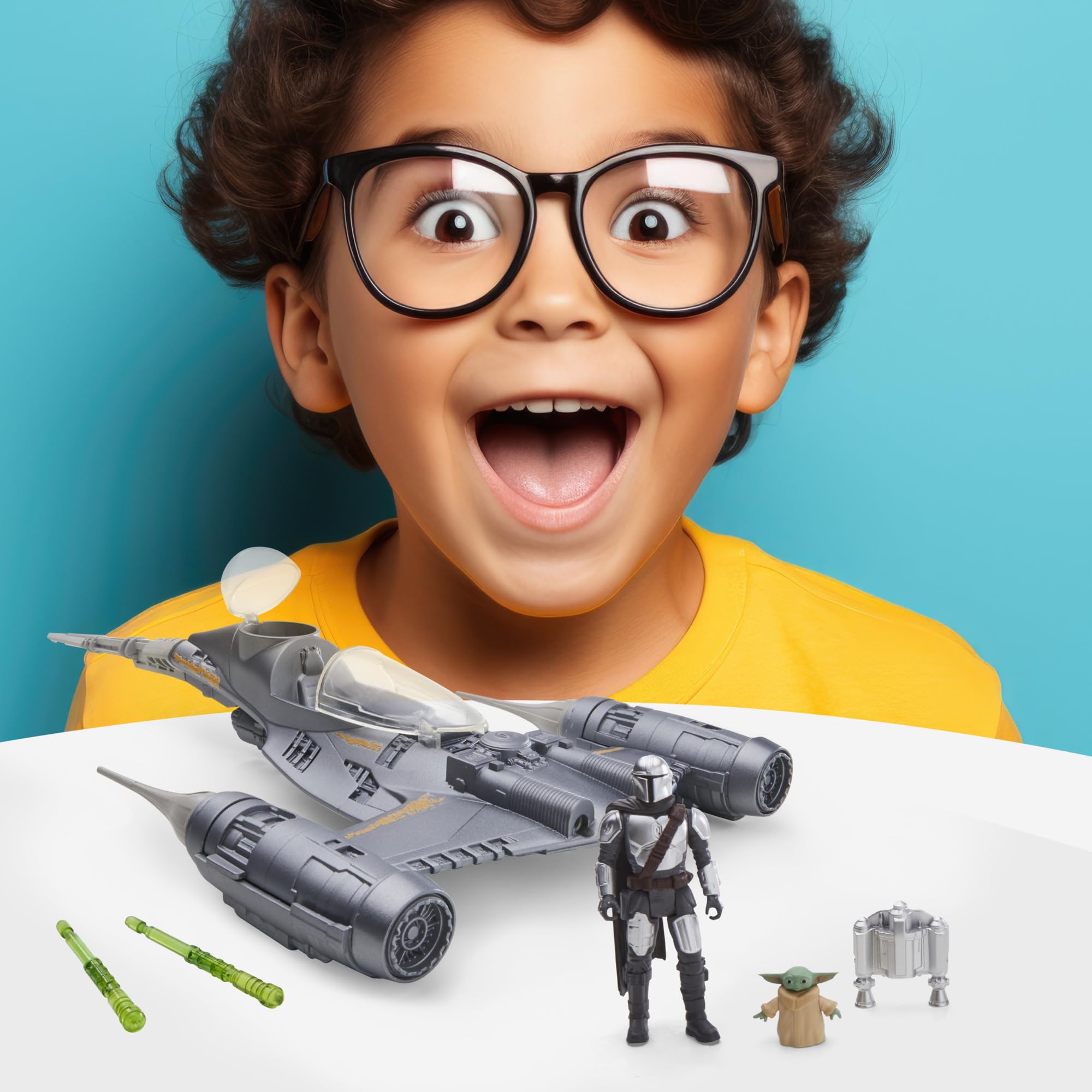 Hasbro Star Wars Epic Hero Series The Mandalorian's N-1 Starfighter Set