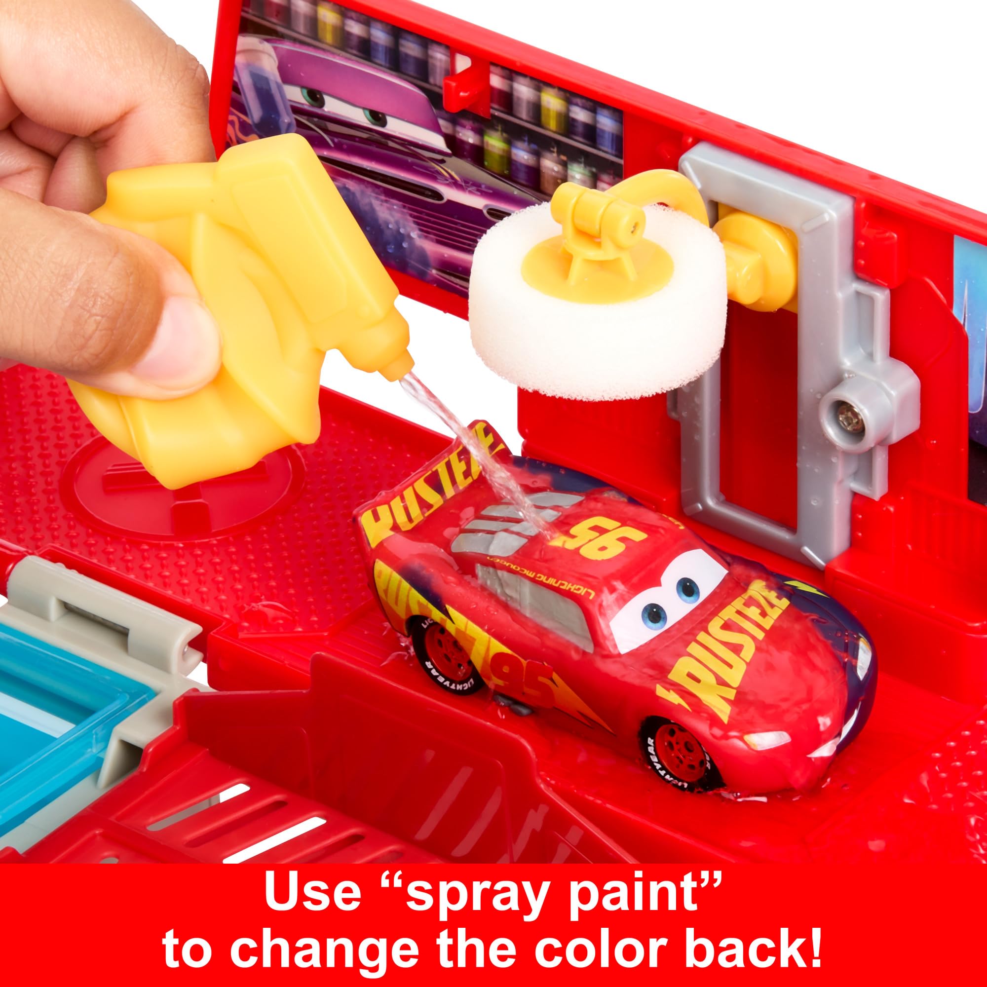 Mattel Disney and Pixar Cars Transforming Truck & Toy Car Playset, Color Changers Paint Shop Mack with Detachable Cab, Color Change Lightning McQueen & Accessories