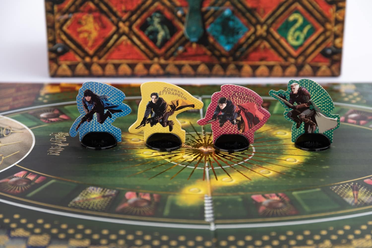 Cartamundi Harry Potter Seek The Snitch Board Game