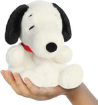 Aurora Peanuts Palm Pals Snoopy 5In Soft Toy