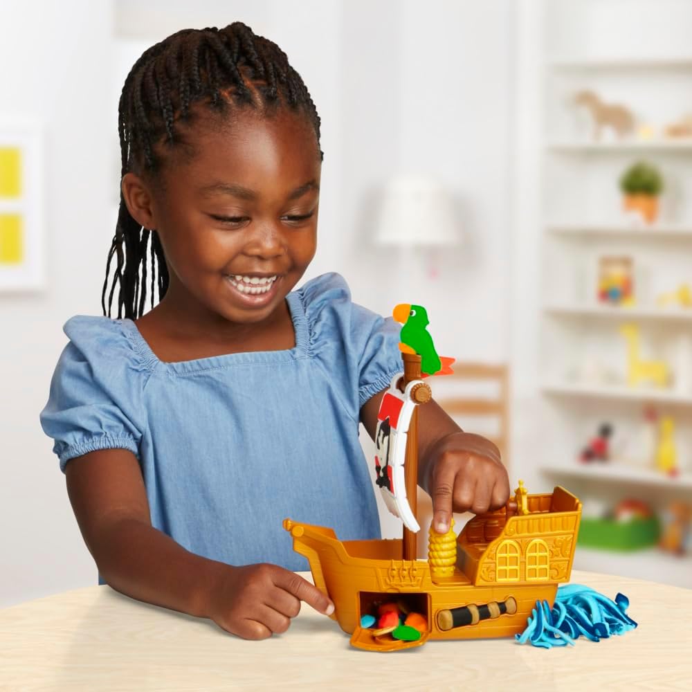 Hasbro Play-Doh Pirate Adventure Ship Playset