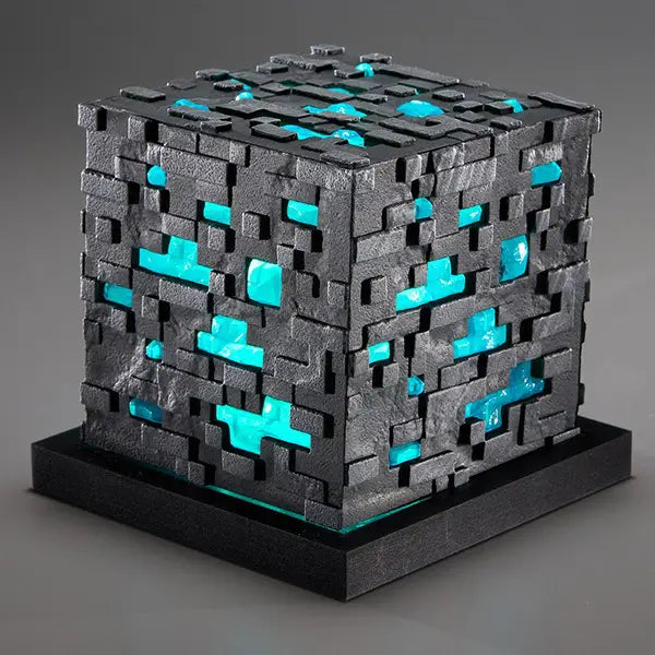 The Noble Collection Minecraft - Diamond Ore Illuminating Replica
