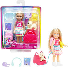 Mattel Barbie Chelsea Small Doll & 6 Accessories, Travel Set with Puppy, Pet Carrier & Backpack