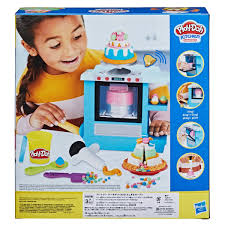 Hasbro Play-Doh Kitchen Creations Rising Cake Oven Playset with 5 Cans