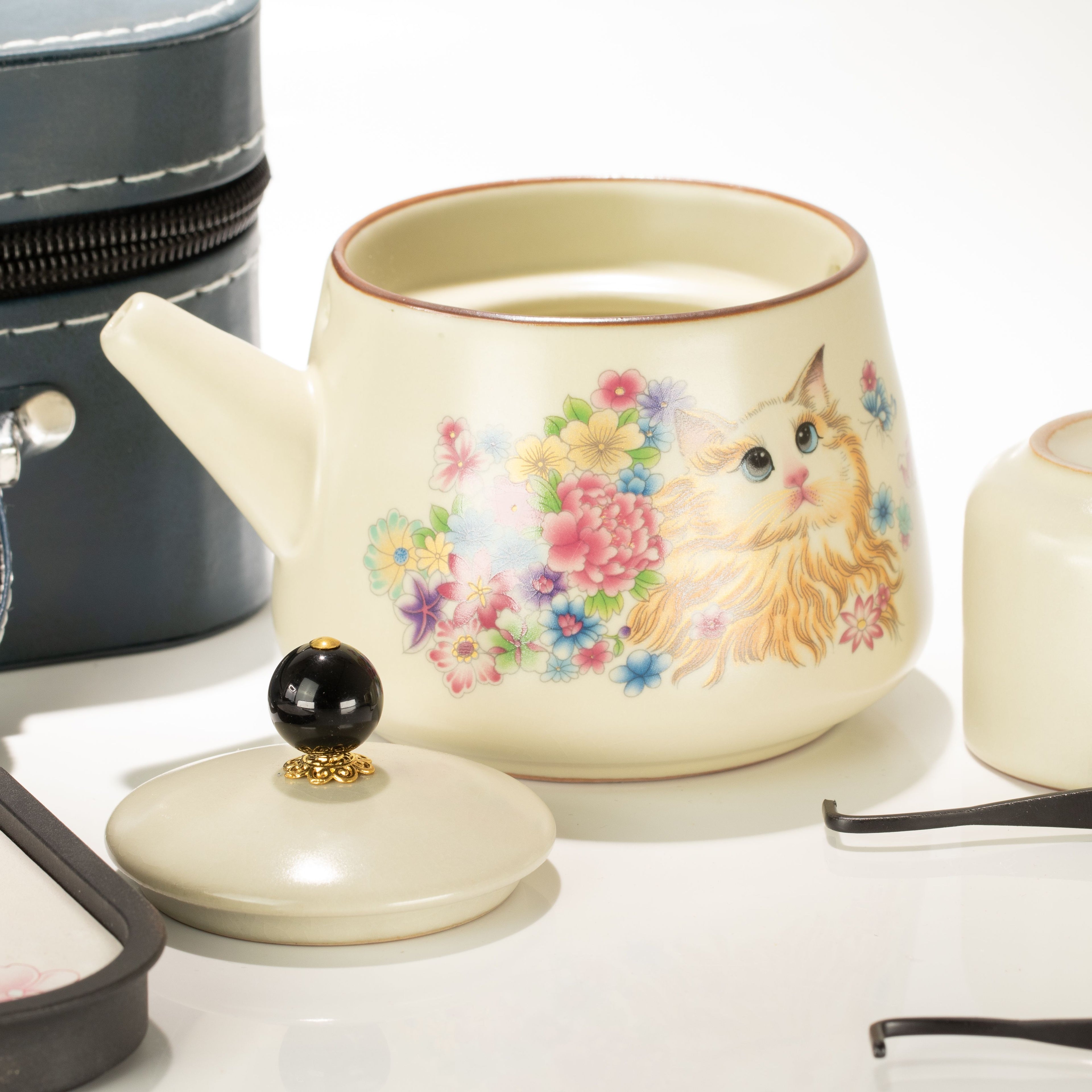 Travel Teapot Set & Two Cups - Cat Lover