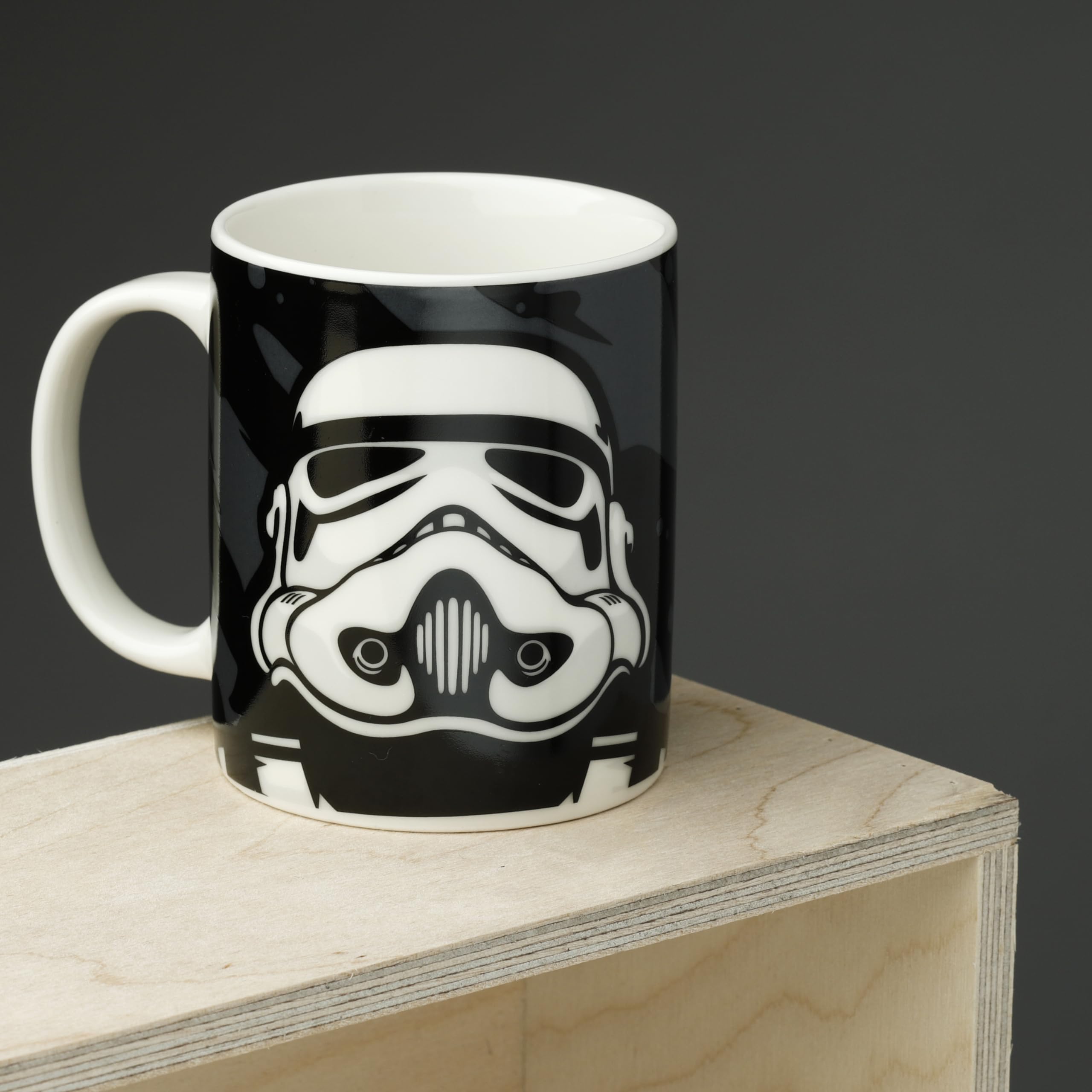 Puckator The Original Stormtrooper Black Porcelain Mug Puckator