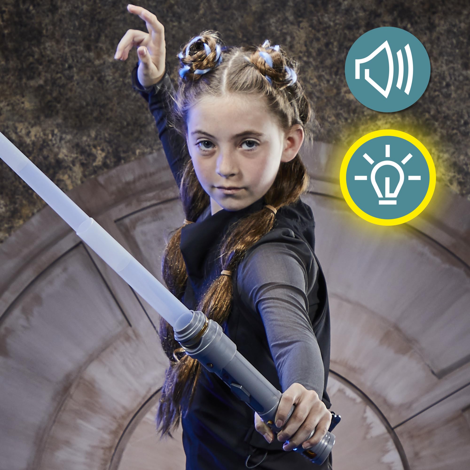 Hasbro Star Wars Lightsaber Forge Ahsoka Tano, White Customisable Electronic Lightsaber, Toys for Children Star Wars