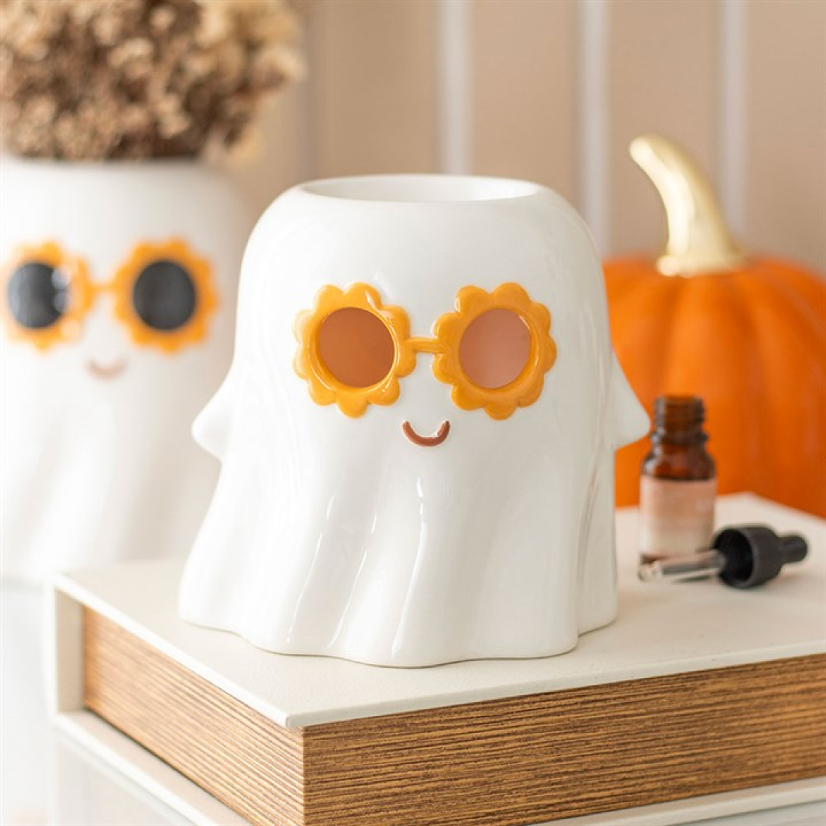 Groovy Ghost Oil Burner and Wax Warmer Something Different