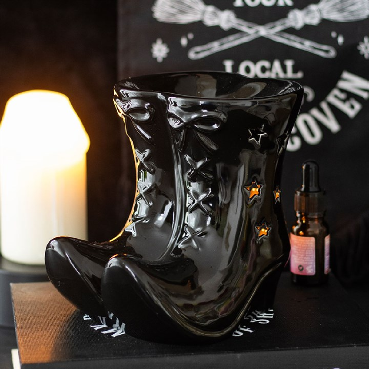 Black Witch Boots Ceramic Oil Burner